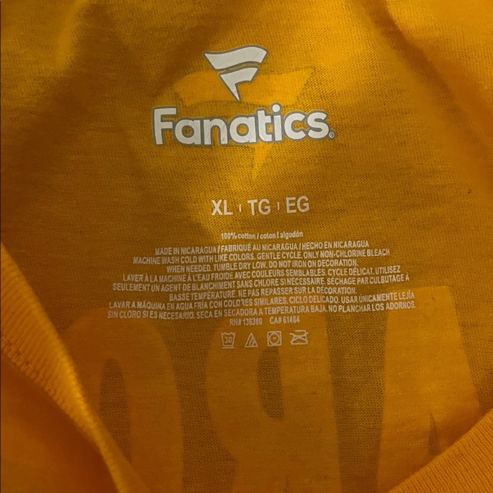 Yellow NHL Team Logo T-Shirt - Nashville Predators, 
# 74, Saros. - Picture 3 of 3